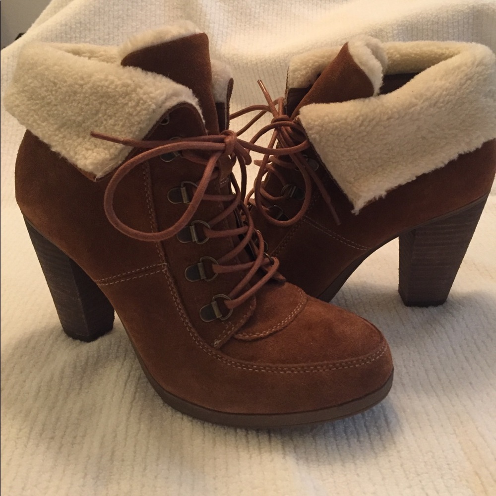 Bjorndal Farrah suede boots, size 10