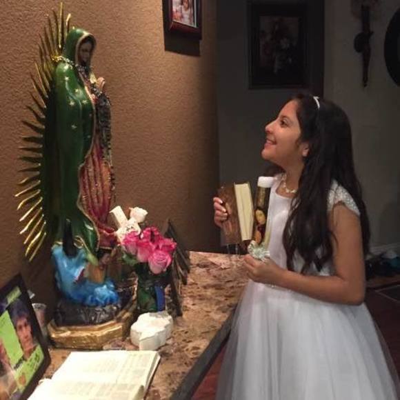 Meet your Posher, Reyna - Picture 1 of 1