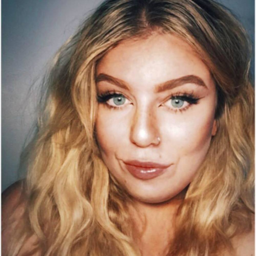 Meet your Posher, Isabelle