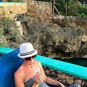 Meet your Posher, Alisa