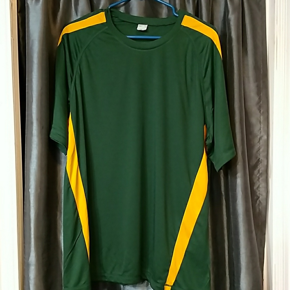 Sport tek dry fit mens shirt XL