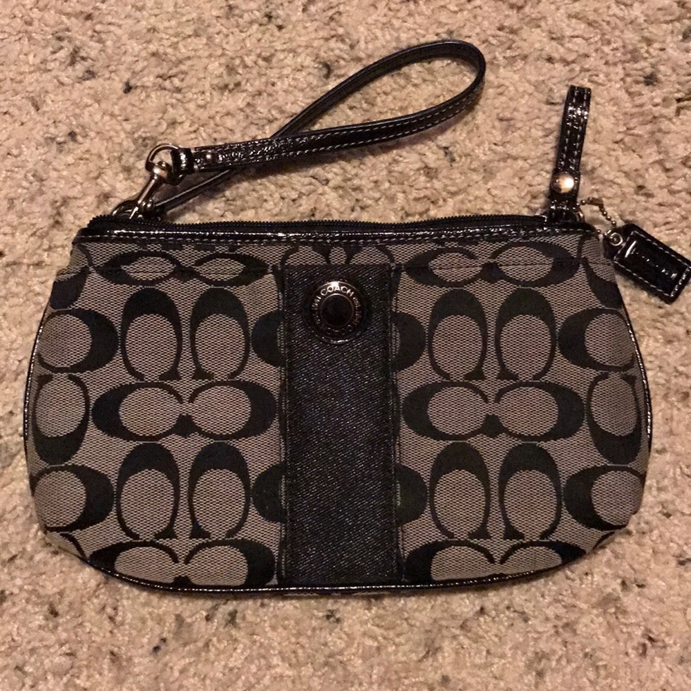 Coach Signature Monogram Wristlet - Black/Grey