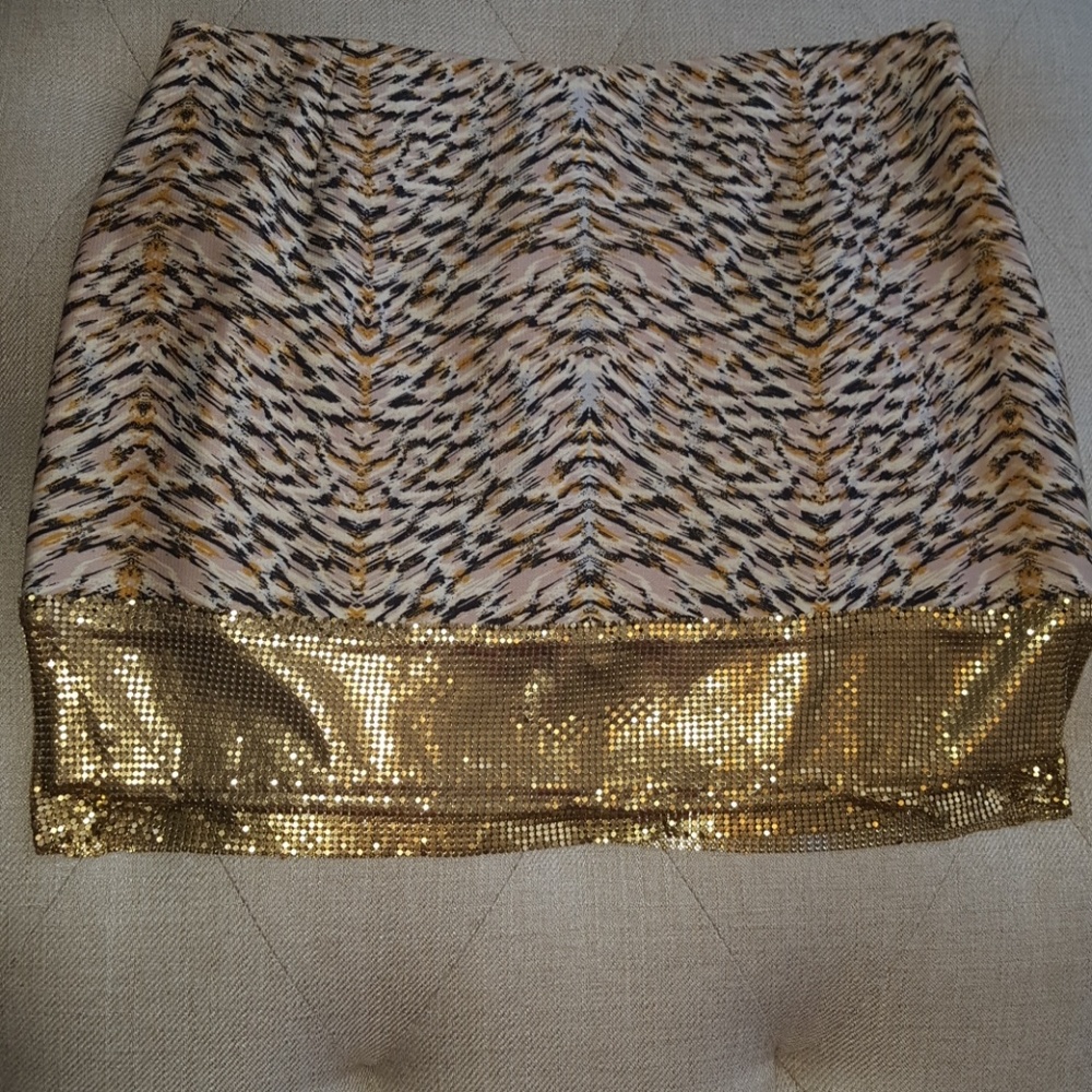 H&M Gold chain link Mini