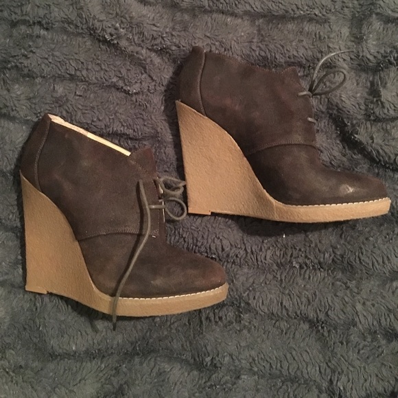 Suede wedge booties - Picture 2 of 3