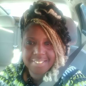 Meet your Posher, Brenda