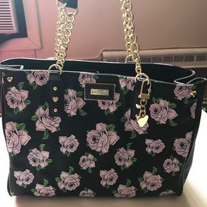 Purple Roses Betsey Johnson Bag