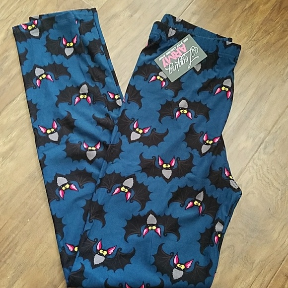 Pants - NWT One size Halloween leggings.