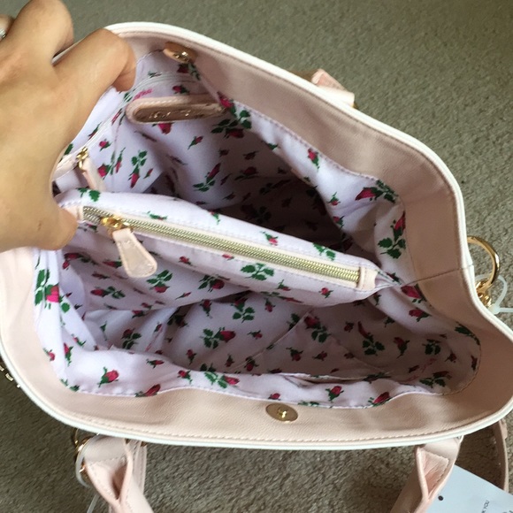 NWT Betsey Johnson Pleat&Thank You Blush Purse - Picture 3 of 6