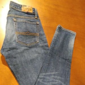 Skinny Jeans Distressed 28 X 30