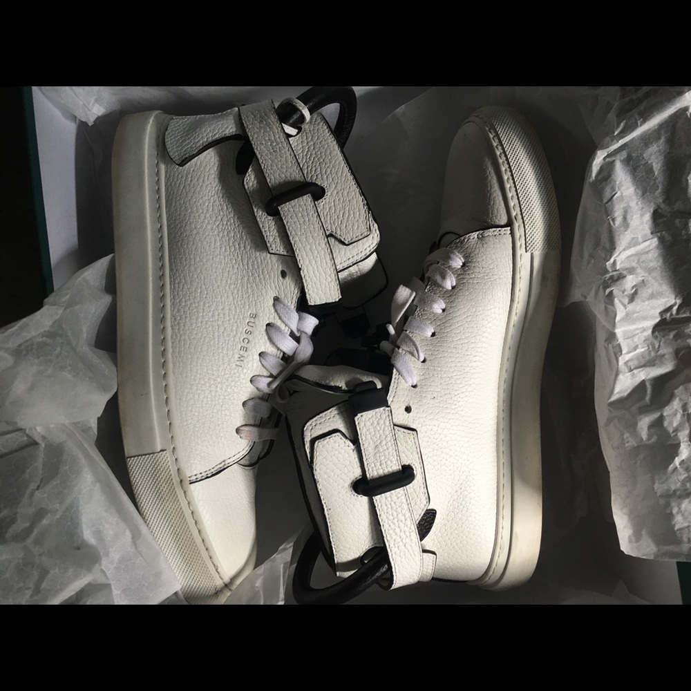 Buscemi high top white n Matt black design