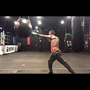 Meet your Posher, Derrick