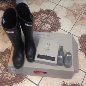 Matte Black Hunter Boots