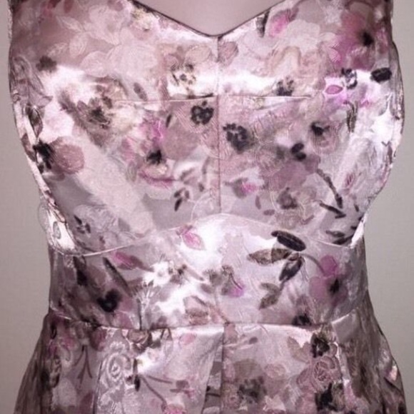 LC Lauren Conrad Floral Dress NWT! - Picture 2 of 6