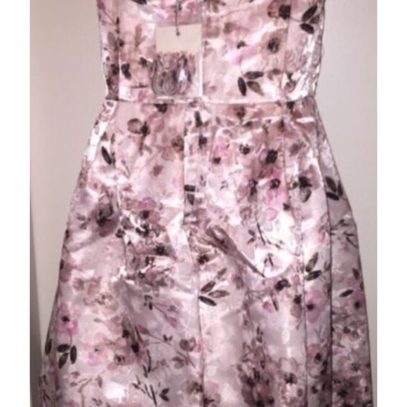 LC Lauren Conrad Floral Dress NWT! - Picture 3 of 6