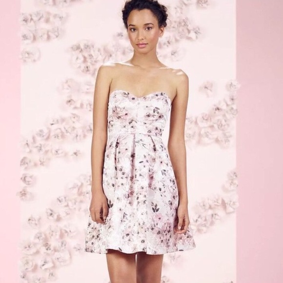 LC Lauren Conrad Floral Dress NWT! - Picture 4 of 6