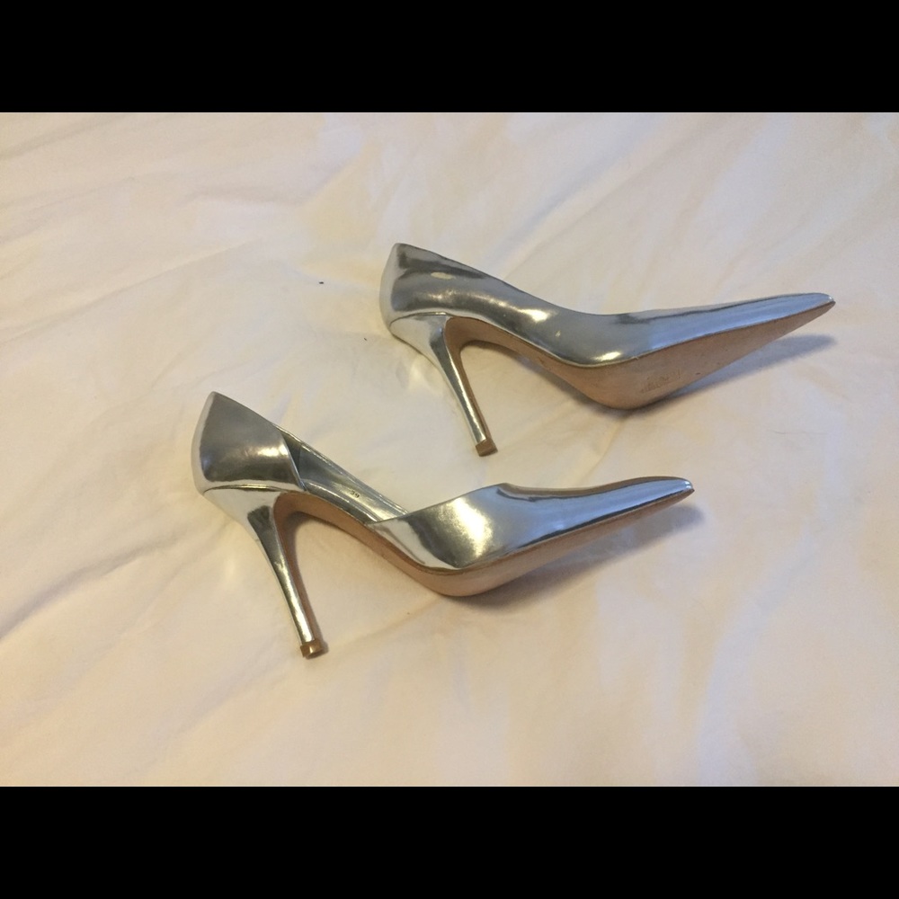 Silver Pumps