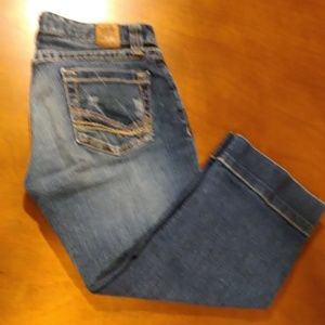 Distressed Capri Wide Leg Size 26