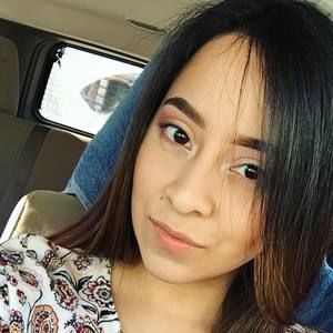 Meet your Posher, Fatima