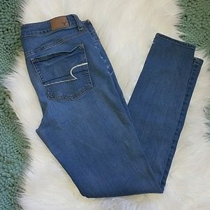 AE Medium Wash Jeggings 12L