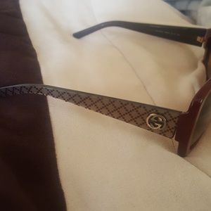 women's Gucci sunglasses