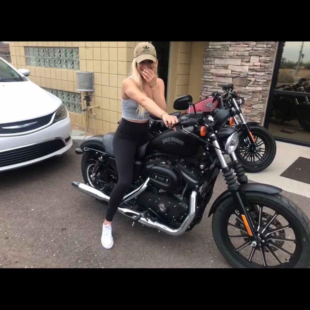 Meet your Posher, Leah