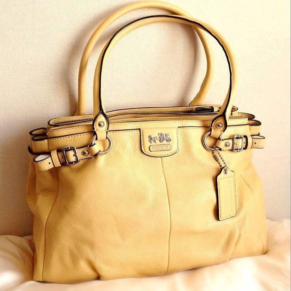 Coach Handmade Yellow Canary Leather Limited NWT - Picture 6 of 6