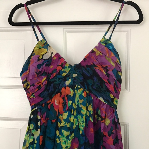 100% SILK Cocktail Dress in Vibrant Floral 🌸🌺🌼 - Picture 2 of 5