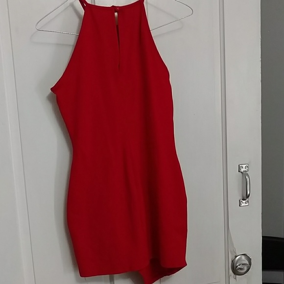 Assymetrical Red halter dress - Picture 2 of 2