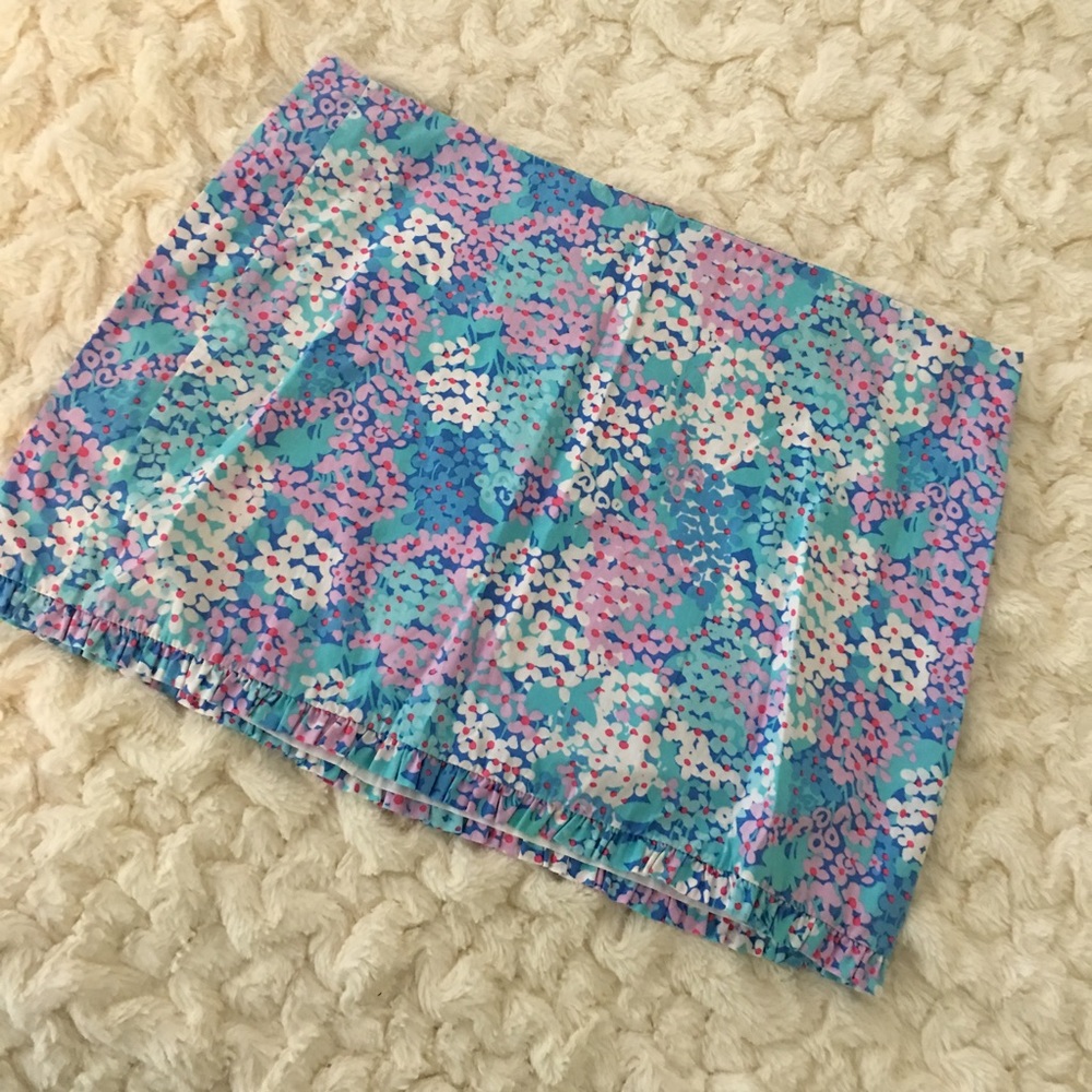 Lilly Pulitzer skirt