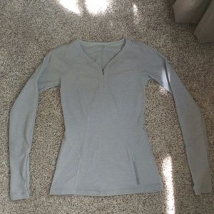 Lululemon VNeck Longsleeve