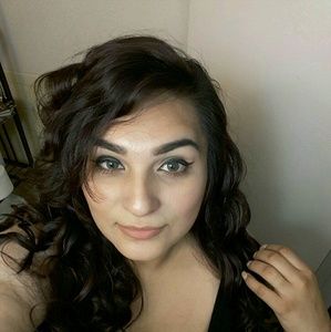 Meet your Posher, Patricia