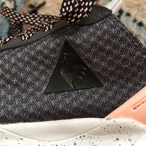 Style Sneakers from European brand Le Coq Sportif - Picture 3 of 5