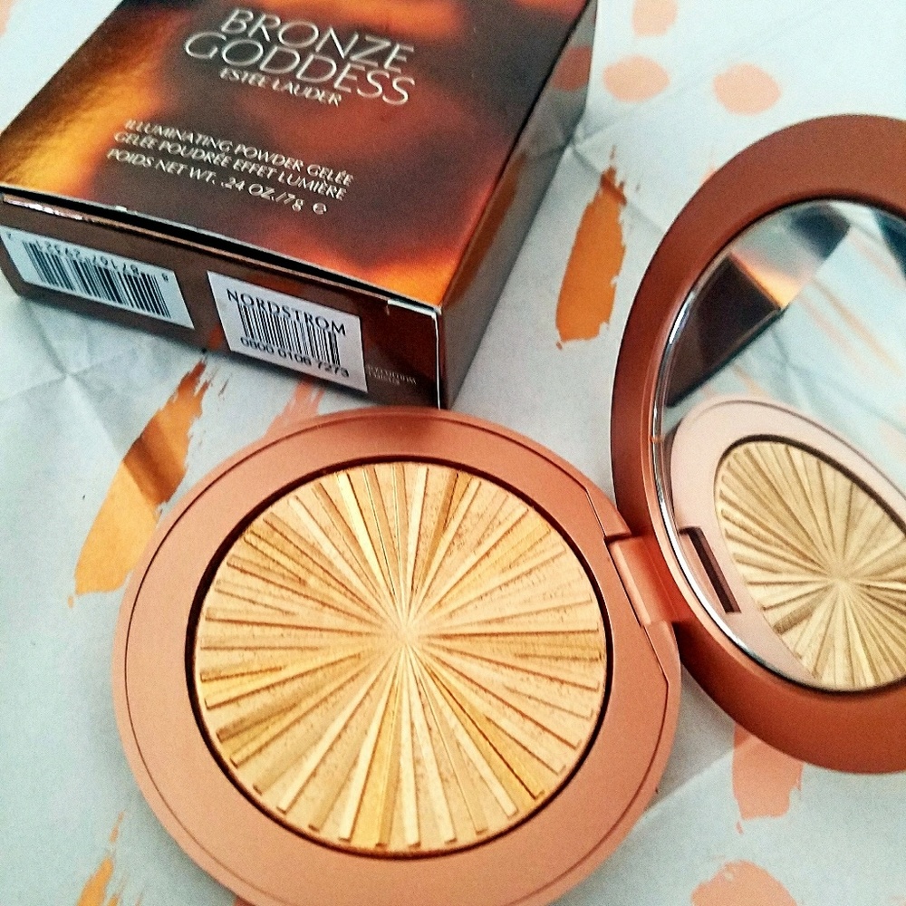 Bronze Goddess Illuminating Powder Gelee