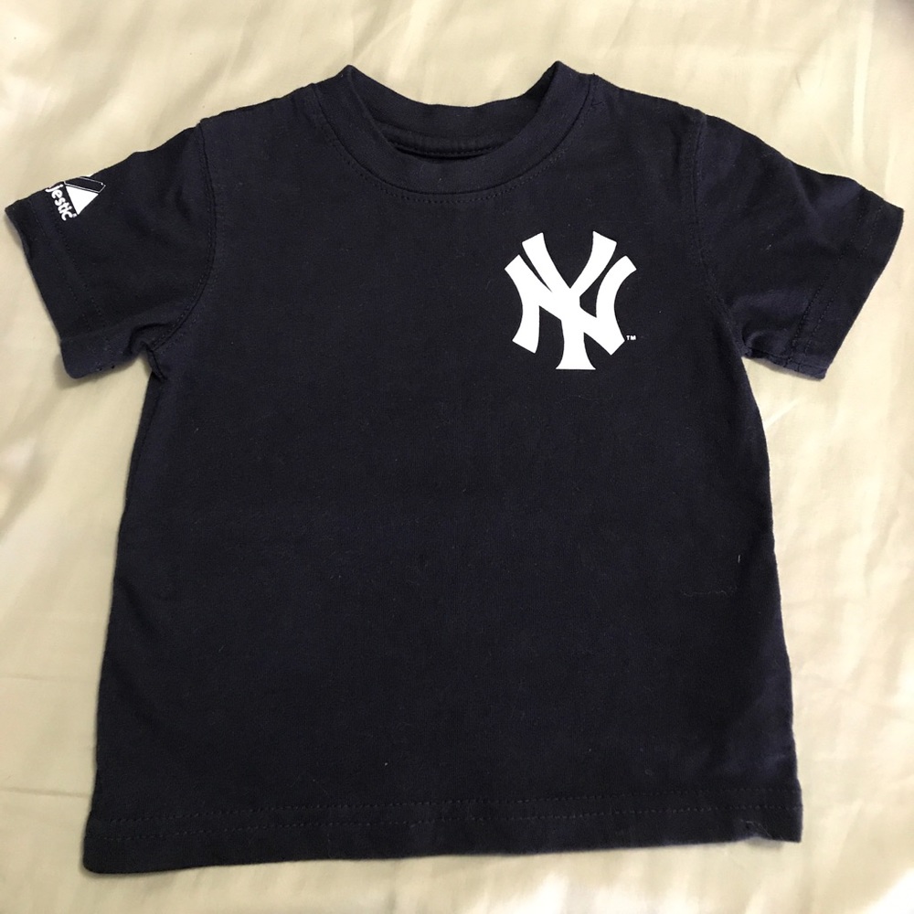 MaJestic Derick Jeter New York Yankee T Shirt