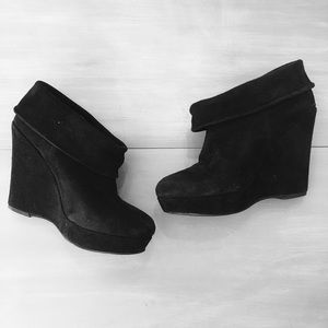 Kelsey dagger suede bootie
