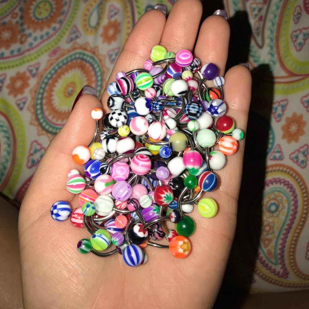 BELLY BUTTON RINGS