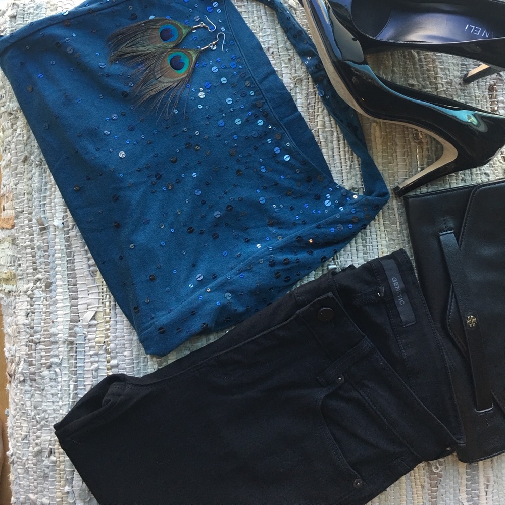 The Peacock 🐦 - Picture 2 of 2