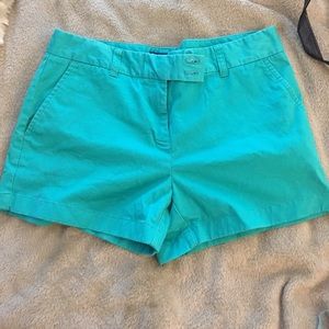 Vineyard Vines shorts