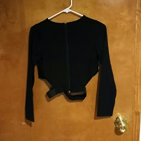 Top - Picture 4 of 5