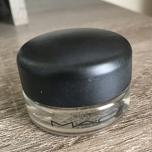 Mac Studio Sculpt Concealer NC20