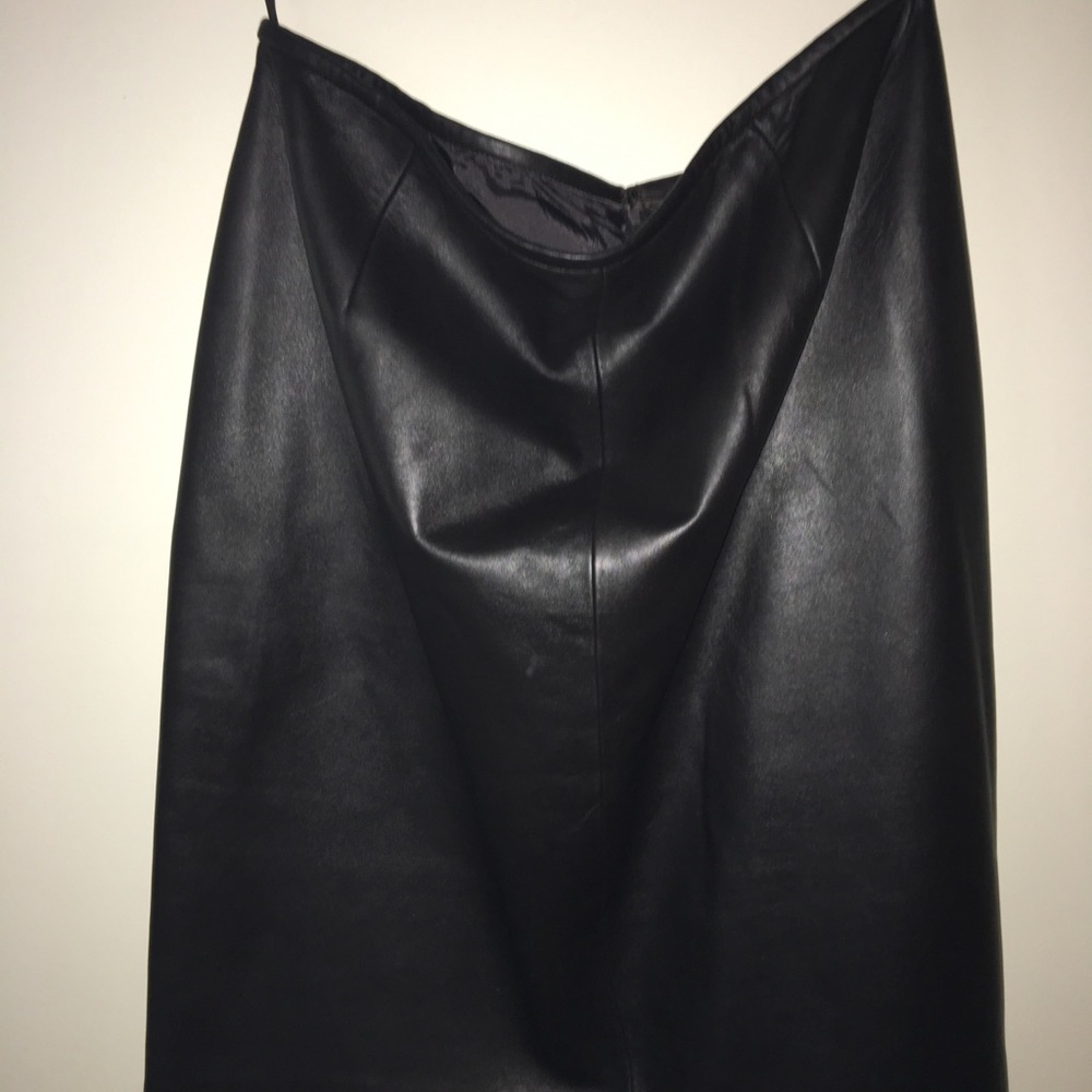 Valerie Stevens leather pencil skirt