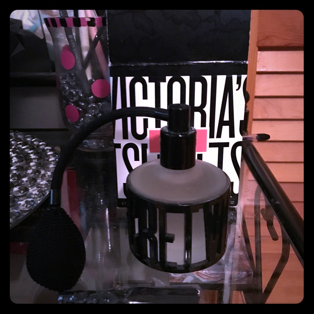 Victoria secret Love Me perfume