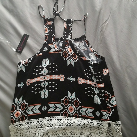 Aztec top - Picture 2 of 2