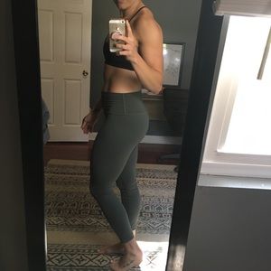 7/8 lululemon wunder under full on luxtreme