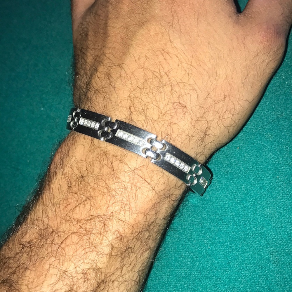 Men's stainless steel bracelet