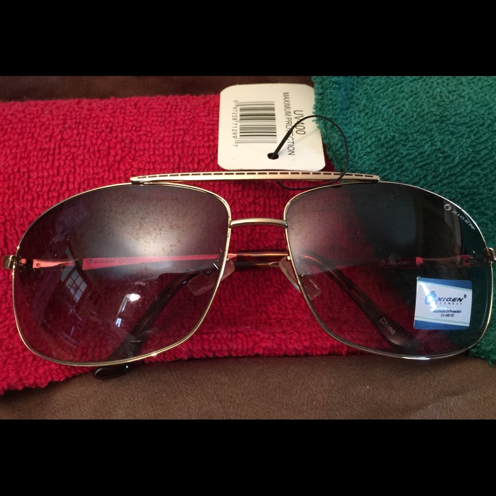 Sunglasses 😎Sunglasses 😎 BOGO today only.