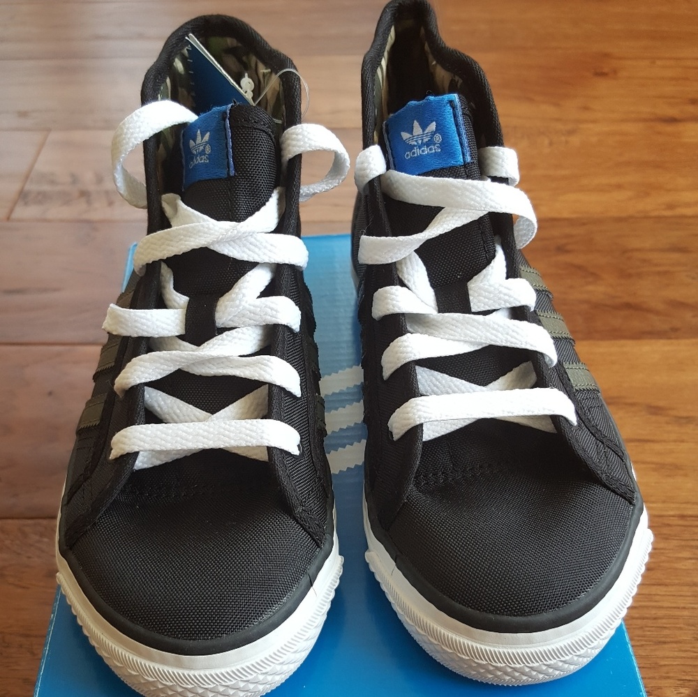 🎉SOLD🎉Adidas Nizza HI K Sneakers - Picture 2 of 7