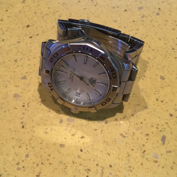 Tag aquaracer wap111 with box