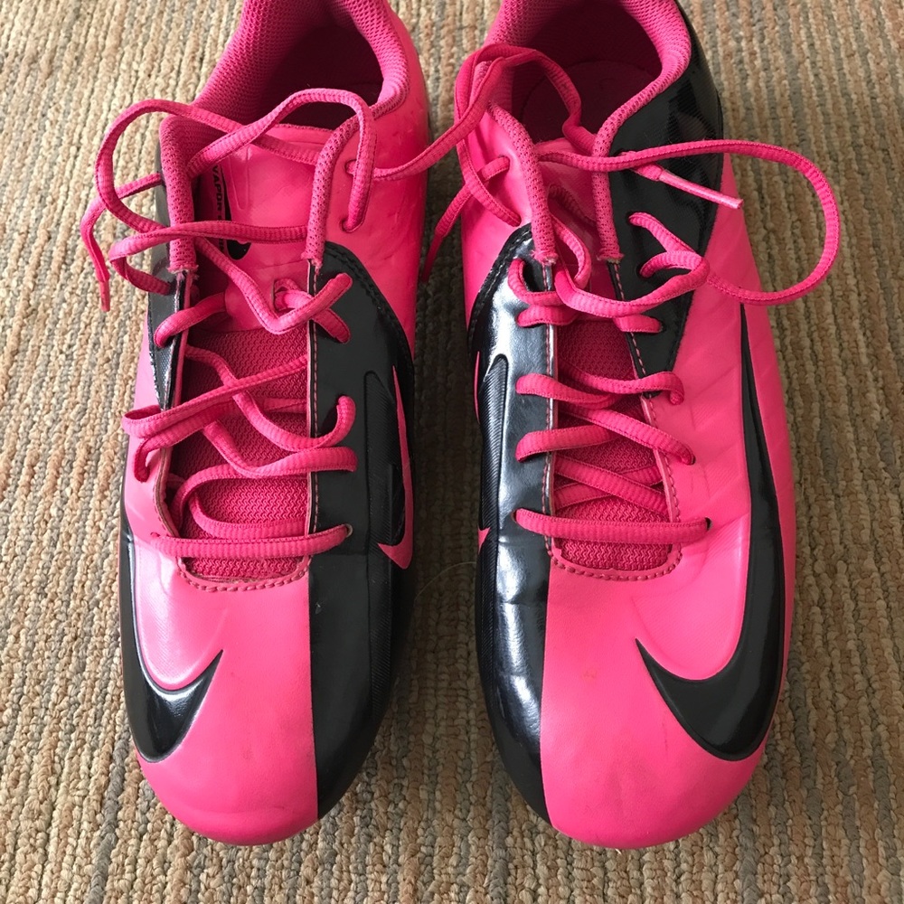 Breast Cancer Nike cleats