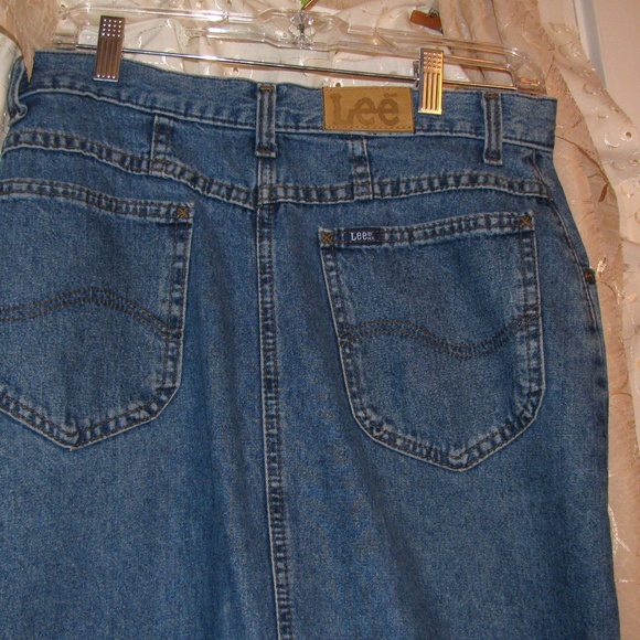 Lee Skirts - (3/$23) Lee Denim skirt Lee Skirts - (3/$23) Lee Denim skirt